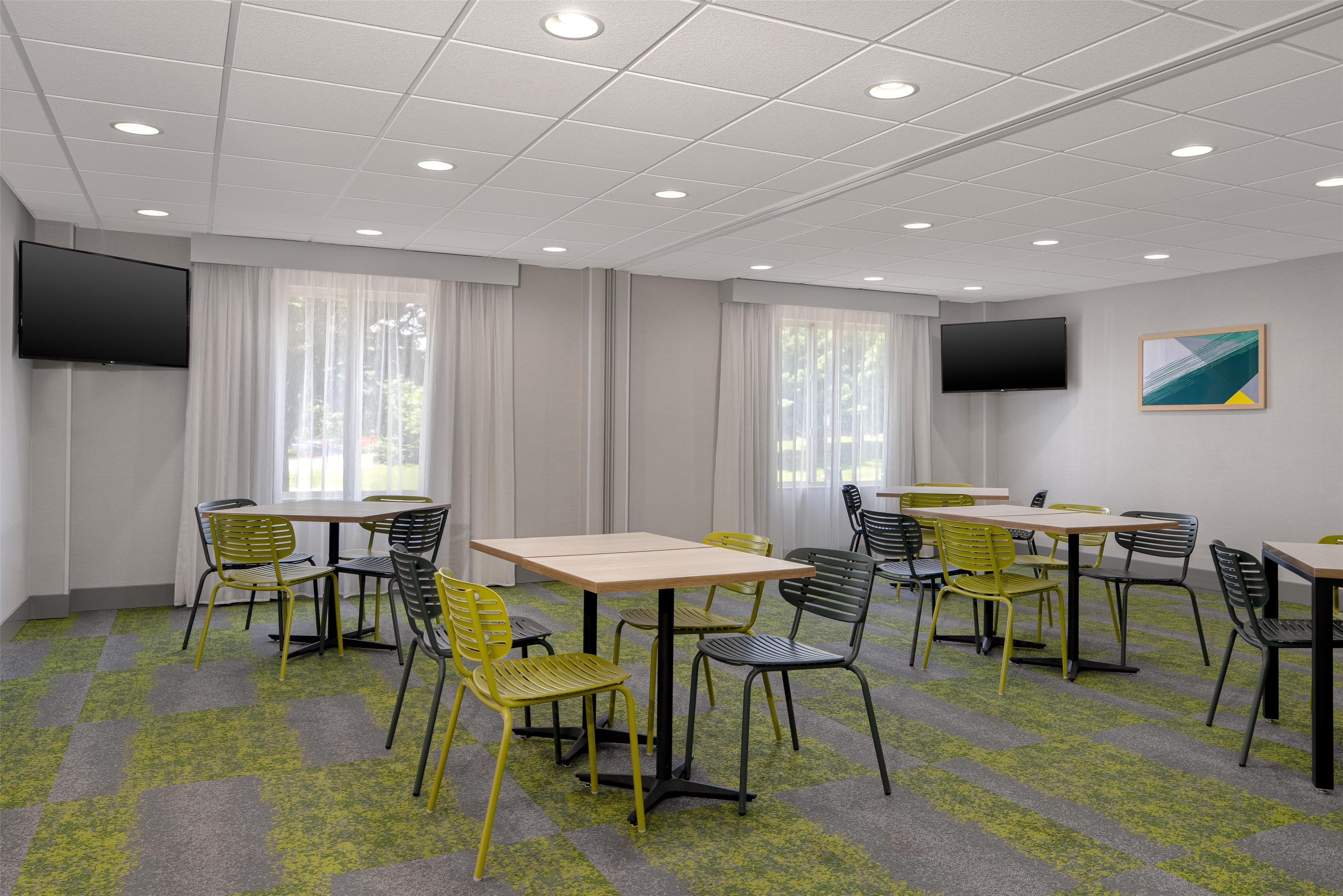 Spark by Hilton Lancaster - photo 5