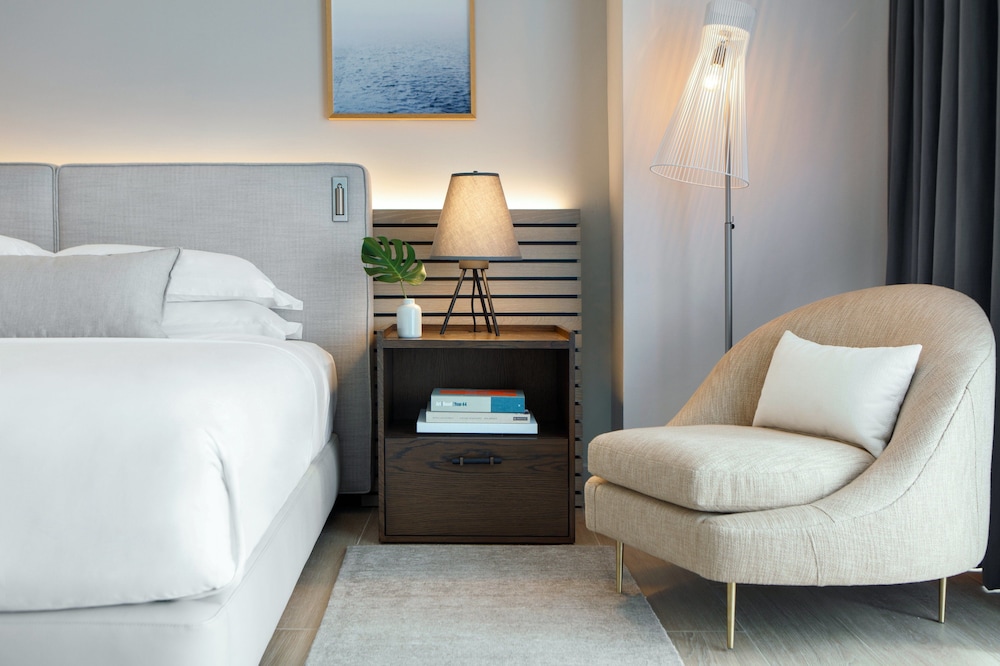 Kimpton Epic Hotel By Ihg - photo 6