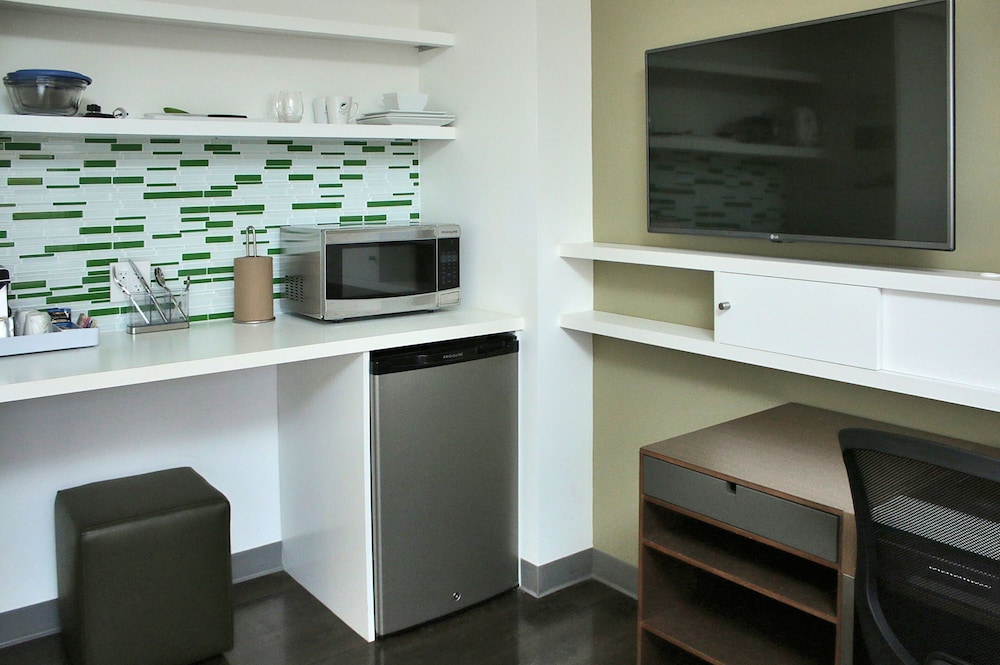 Element Miami Doral - photo 24