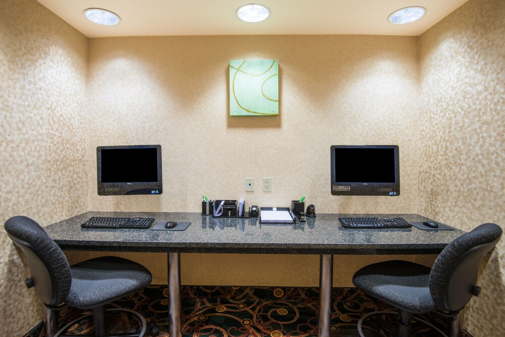 Holiday Inn Riverton by IHG - photo 16