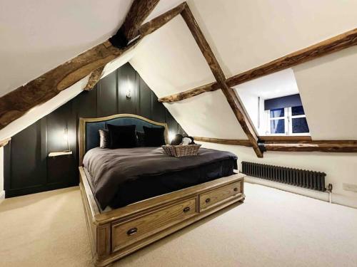 Cotswold Garden Cottage — 4-Star Luxury Hotel in Chipping Norton, United Kingdom