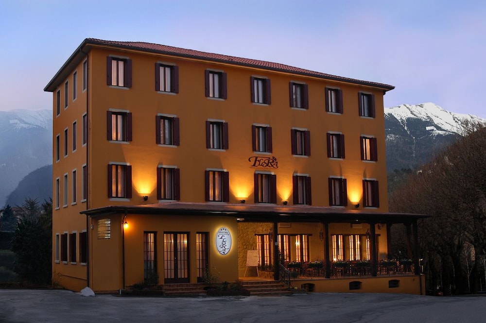 Albergo Ristorante Flora — Vittorio Veneto