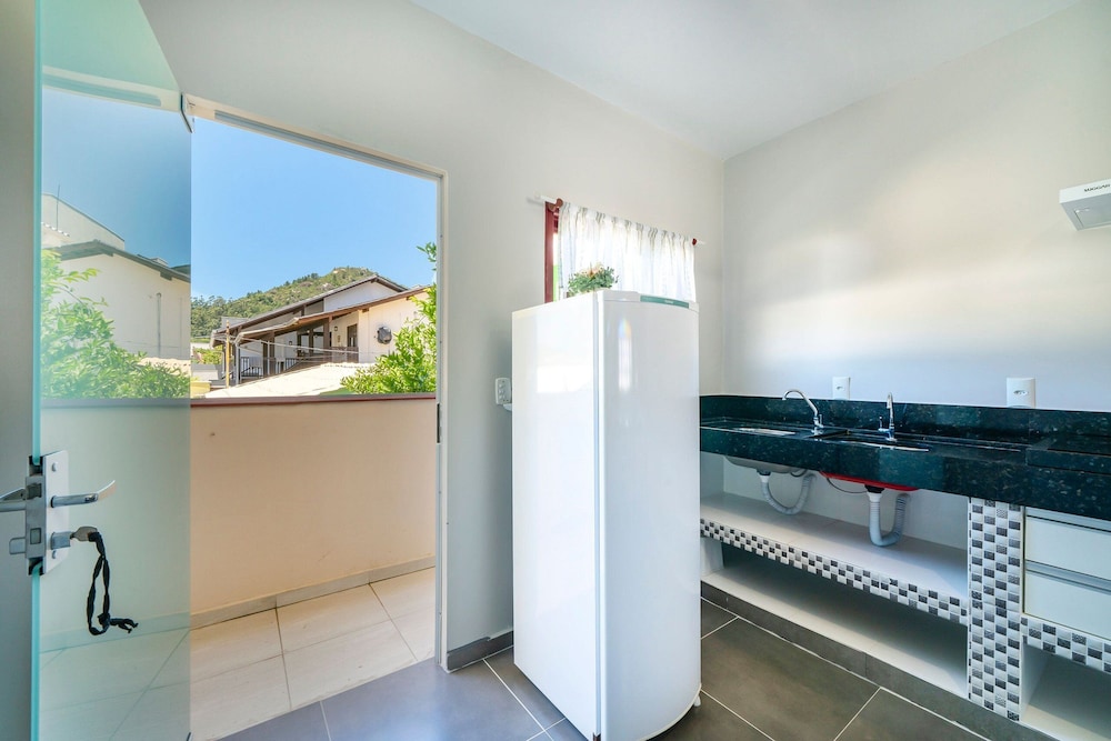 AP 28 Ala Zimbros Residencial Solavir