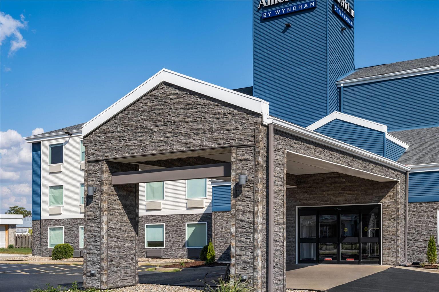 AmericInn by Wyndham Urbana Champaign University Area in Urbana, United States