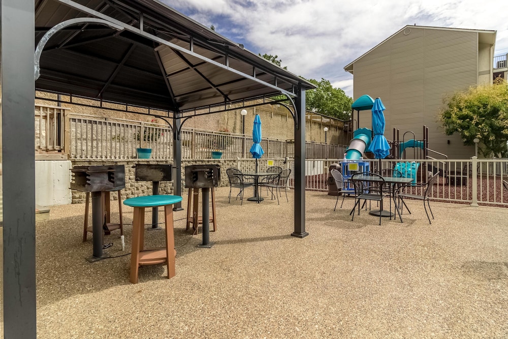 Lakewood Resort by EVRentals - photo 46