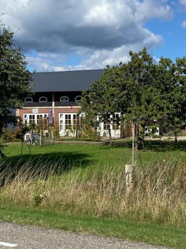 De Citadel De Boomgaard - carbon neutral hotel in Markelo