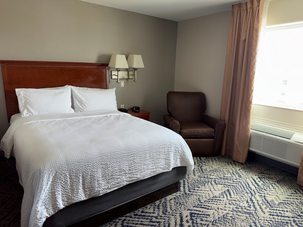 Candlewood Suites La Porte by IHG - photo 11
