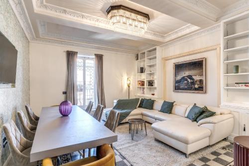 Emily in Rome — 4-Star Luxury Hotel in Rome, Italy
