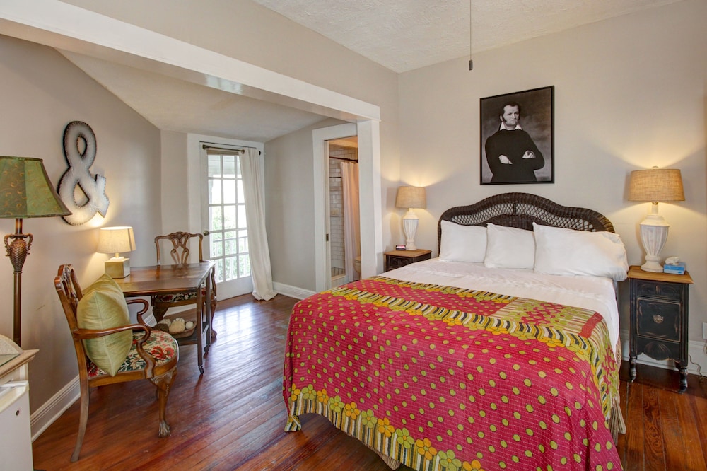 Inn on the Riverwalk - photo 8