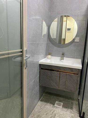 Modern one bedroom Suites