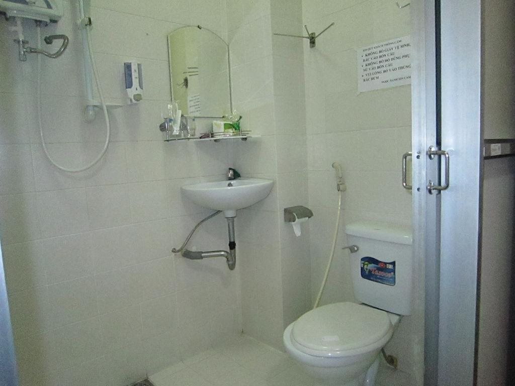 Ngoc Xanh Hotel in Quan Bay, Vietnam