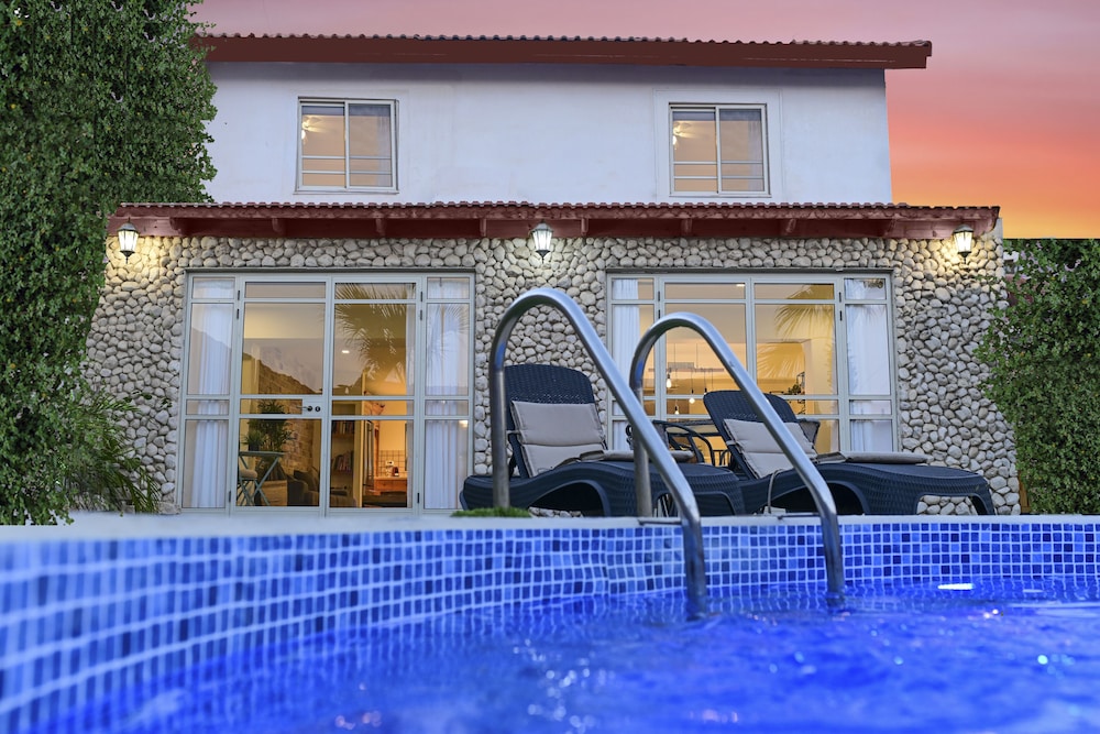 Villa Yotam — 4-Star Luxury Hotel in Eilat, Israel