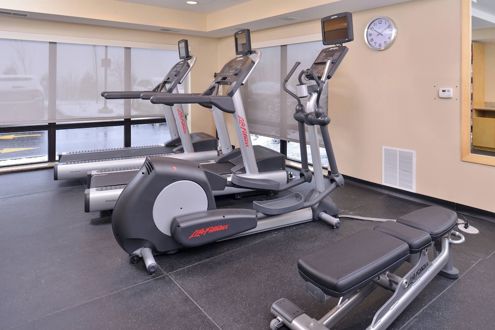 TownePlace Suites Detroit Commerce - photo 21