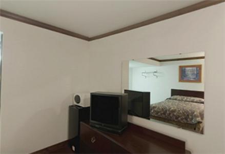 Executive Inn Muldrow - photo 12