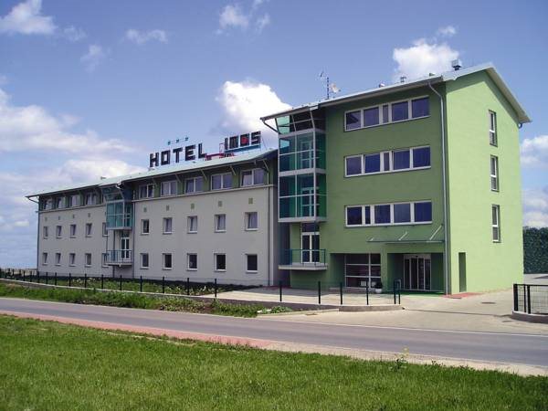 Imos - carbon neutral hotel in Prague