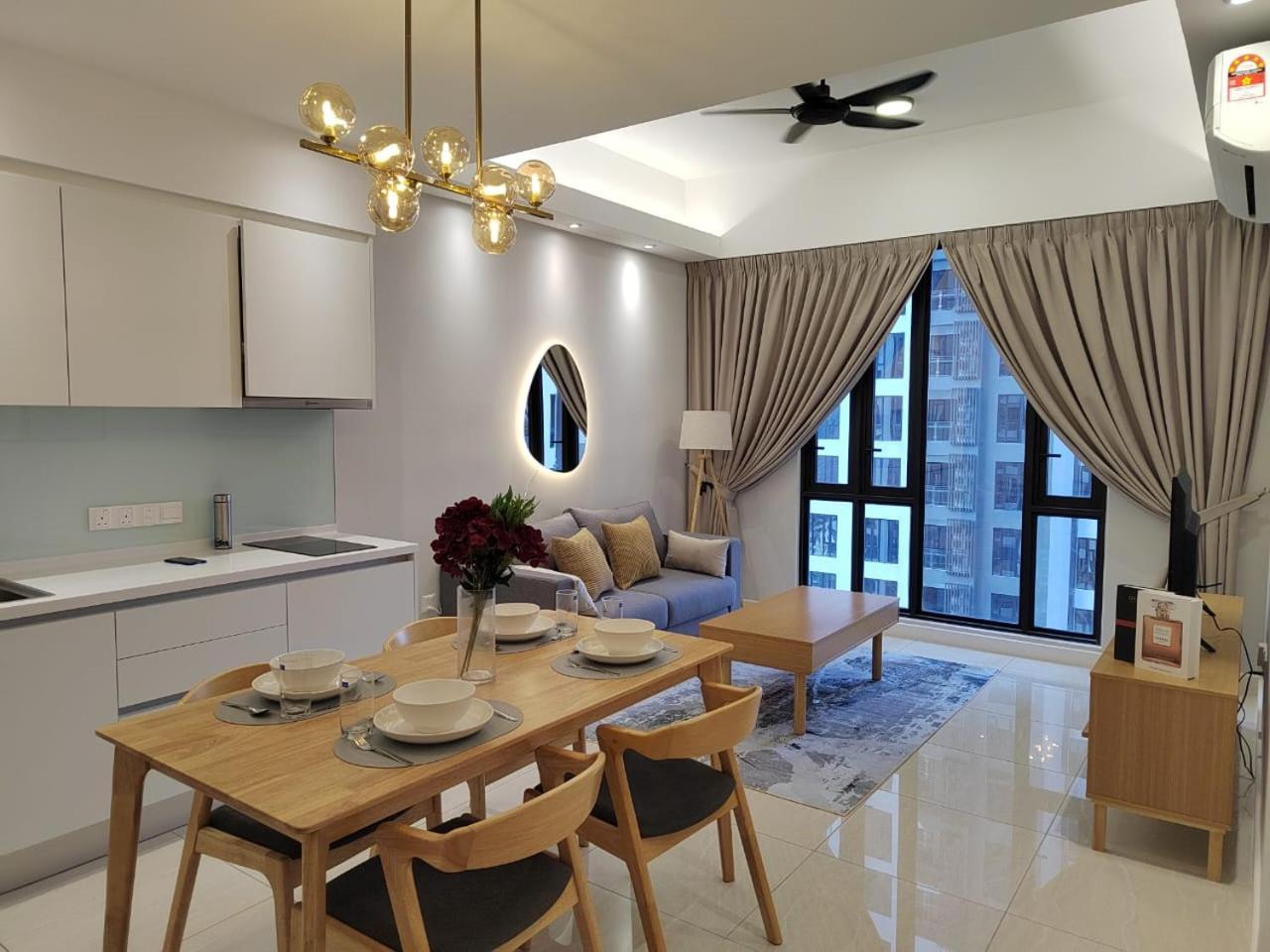 SS KL Sentral by NomadNest — 4-Star Luxury Hotel in Kuala Lumpur, Malaysia