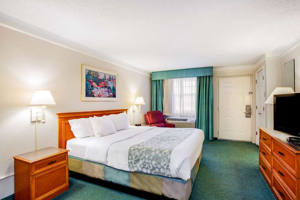 Baymont by Wyndham Abilene - photo 13