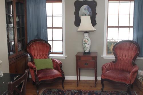 Armory Quarters B — 4-Star Luxury Hotel in Athens, United States