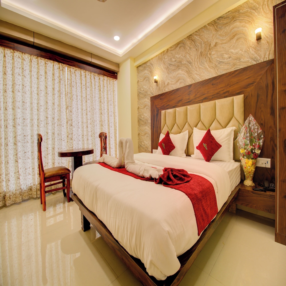 Hotel Samaira Residency in Kalyan, India