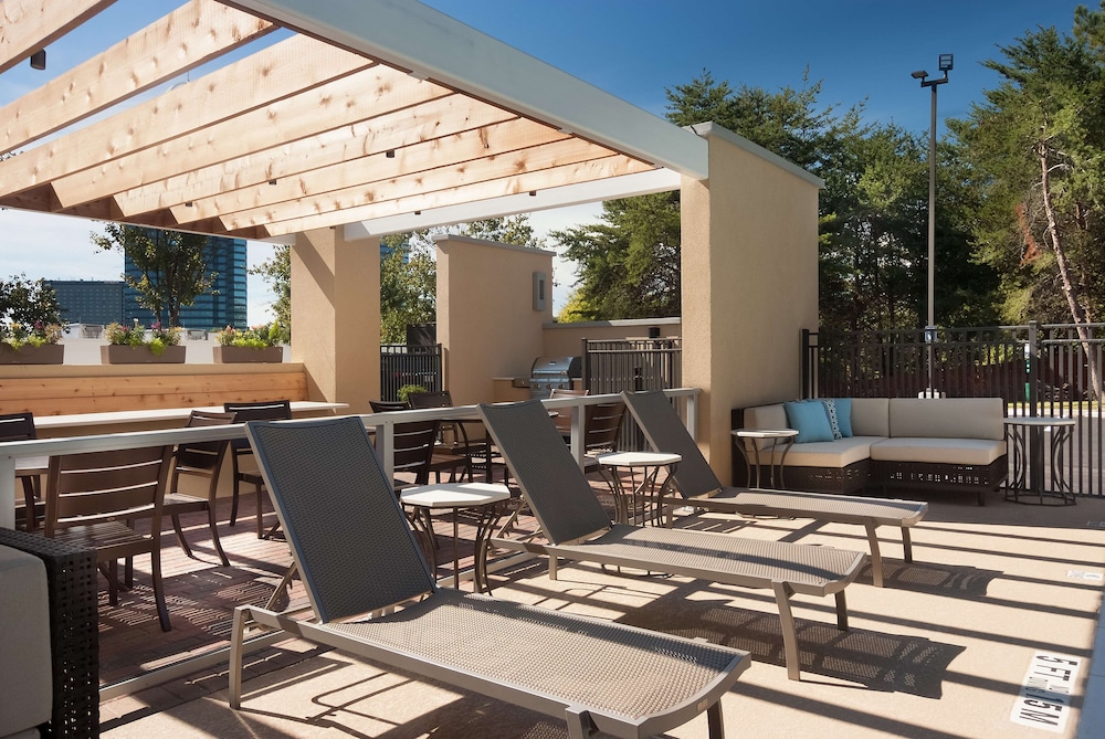 Home2 Suites by Hilton Atlanta Perimeter Center - photo 27