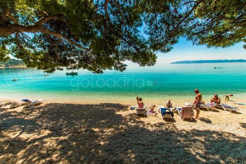 Beachfront Deluxe B&B — 4-Star Luxury Hotel in Makarska, Croatia