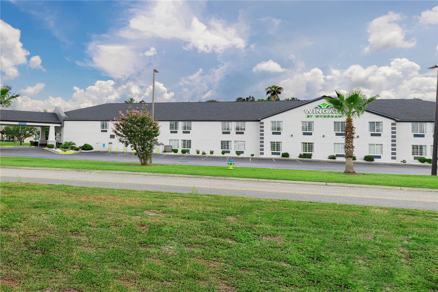 Wingate by Wyndham Savannah I 95 North - photo 6