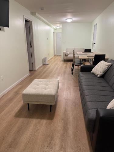 Gorgeous Beach Unit sleeps 4 2 beach badges beach towels and 4 min to beach in Seaside Heights, United States