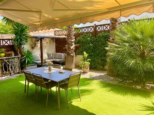 Les Cactus Frejus Plage in Frejus, France