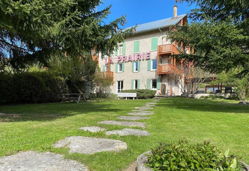Hotel La Prairie — Meaudre