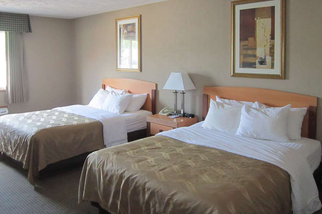 Quality Inn Nashville Bloomington - photo 23