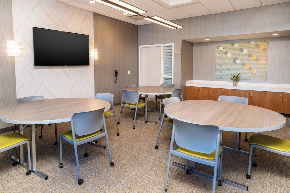 SpringHill Suites by Marriott Irvine Lake Forest - photo 23