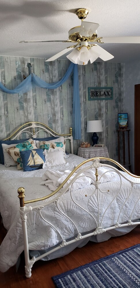 Cottage By The Castle 9196769 — Camdenton