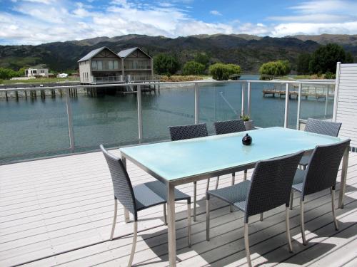 The Lake Resort Heritage Collection