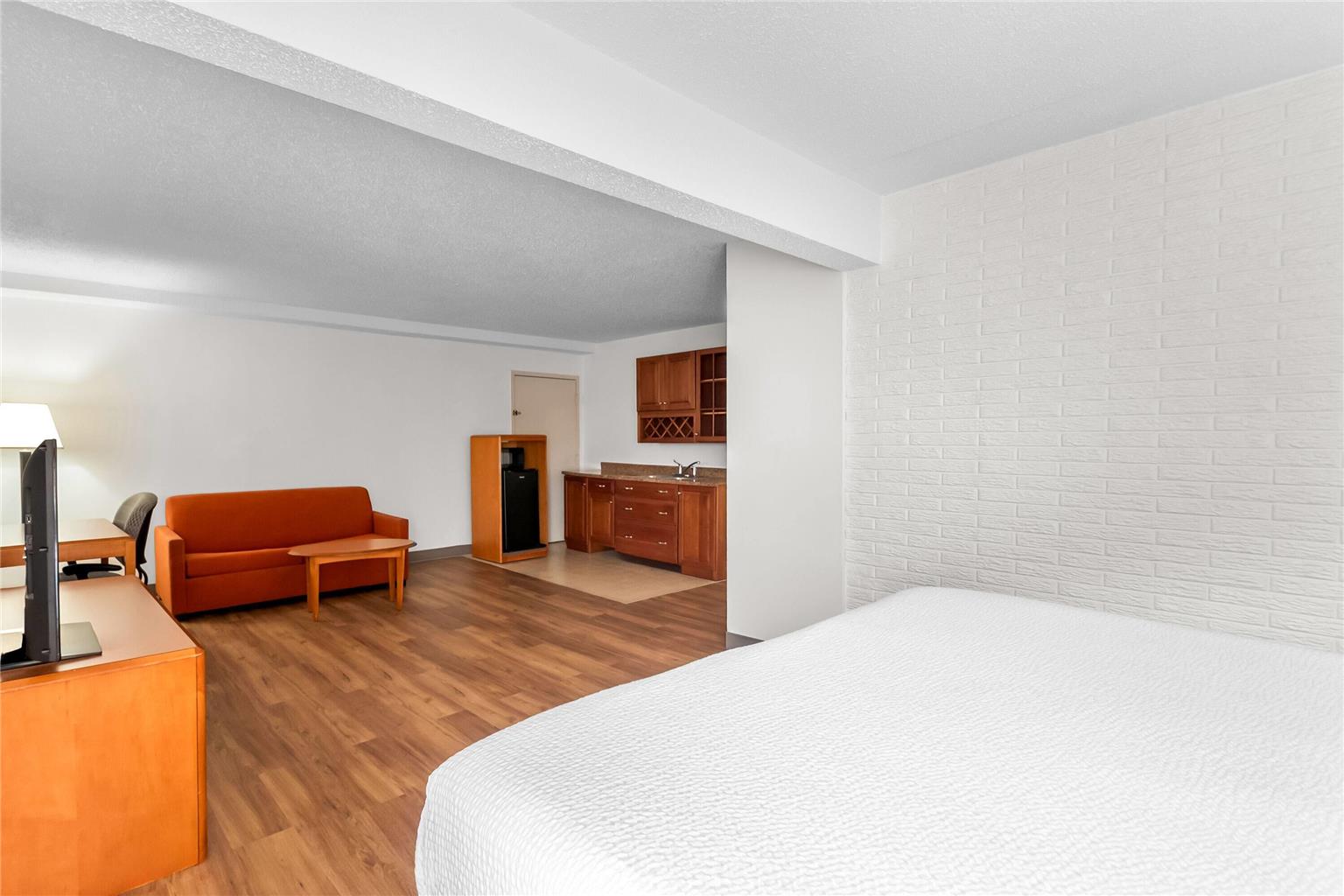 Travelodge by Wyndham Winchester - photo 30