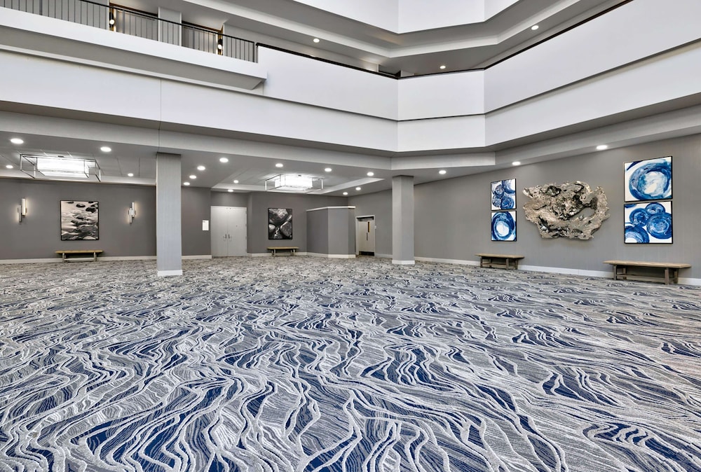 DoubleTree by Hilton Davenport - photo 57