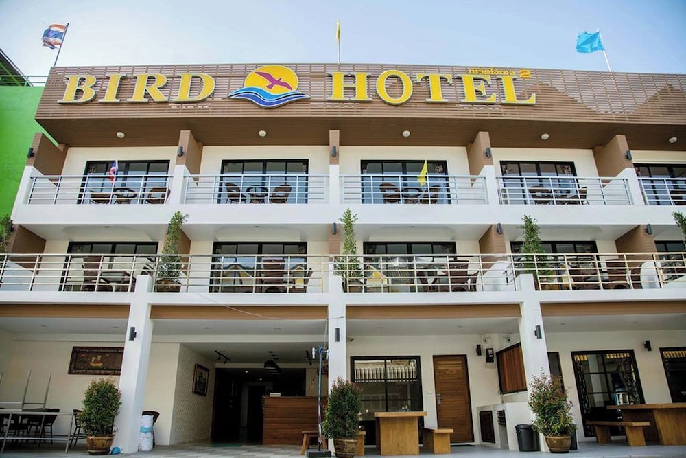 Bird Hotel - last minute hotel in Chon Buri