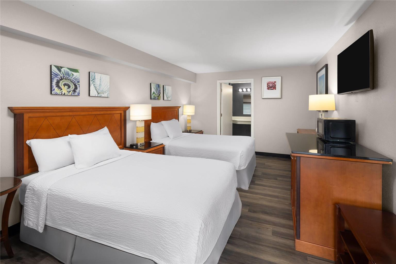 Basecamp Puyallup a Travelodge by Wyndham - photo 13