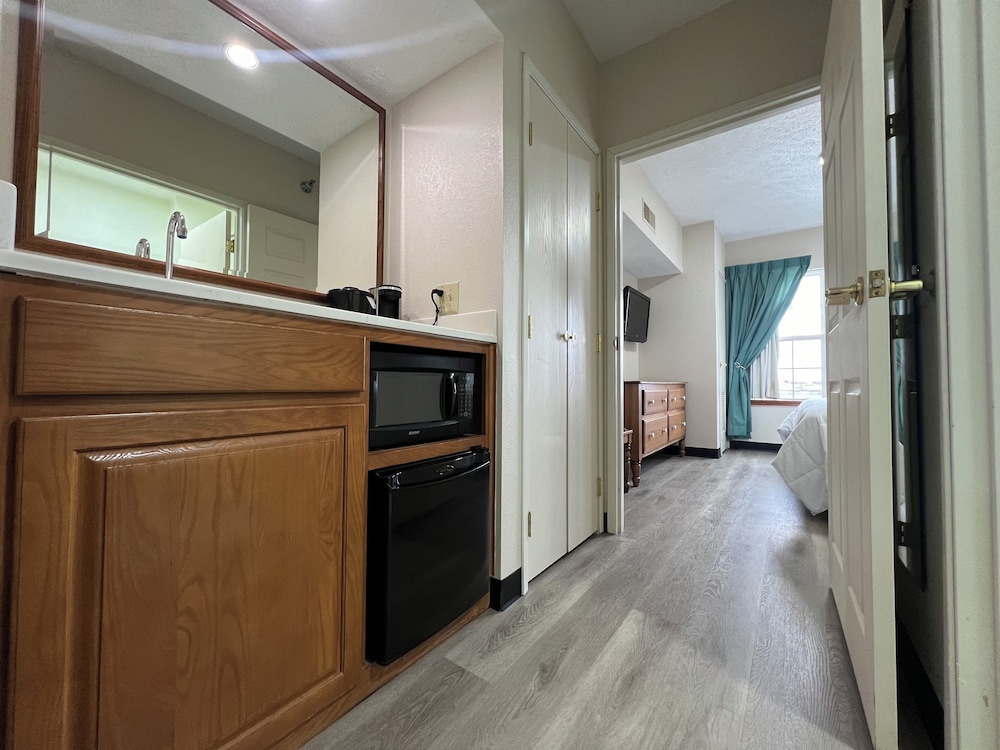 Van Buren Hotel - photo 12