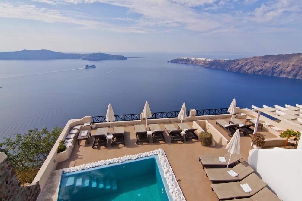 Afroessa Hotel by Caldera Houses in Fira, Greece
