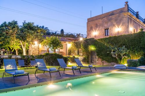 Giardino Degli Avocadi — 4-Star Luxury Hotel in Giarre, Italy