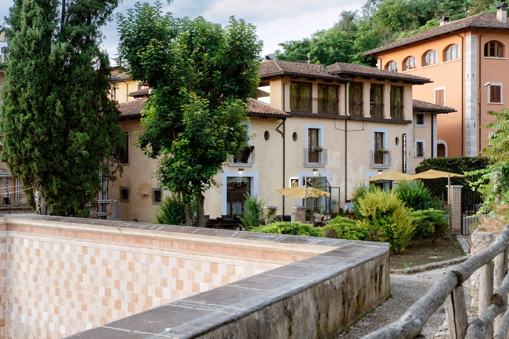 Hotel 99 Cannelle in L'aquila, Italy