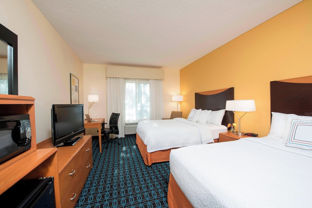 Fairfield by Marriott Inn & Suites Bloomington - photo 10