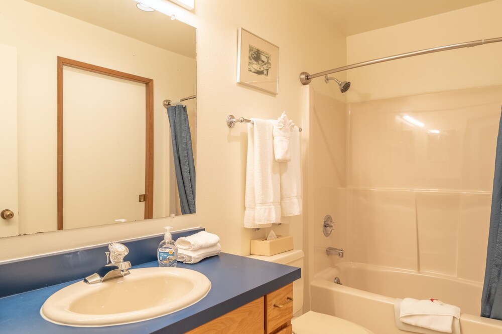Wapato Point Resort - photo 48