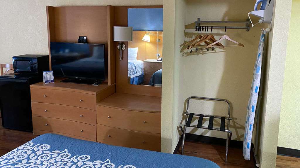 Motel 6 Savannah GA Gateway & I95 - photo 14