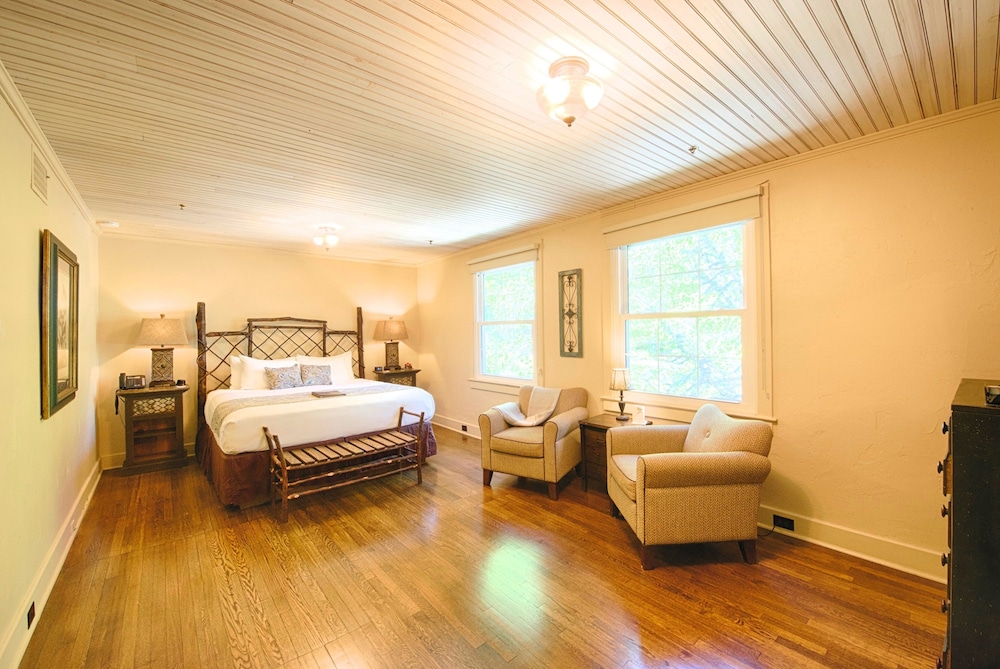 Historic Tapoco Lodge Resort - photo 10