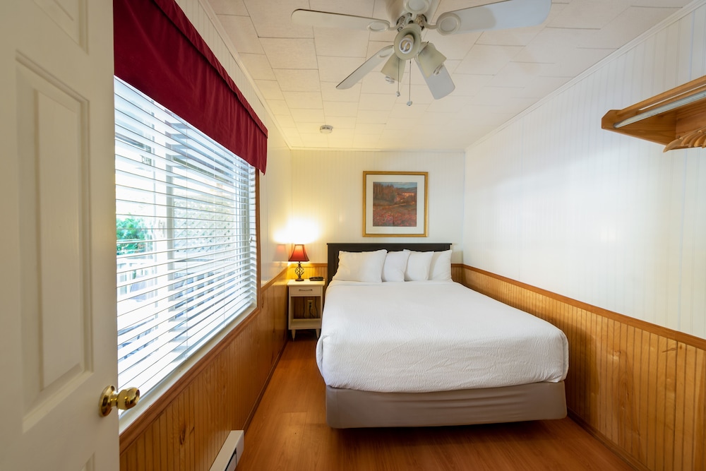 The Juliana Resort - photo 8