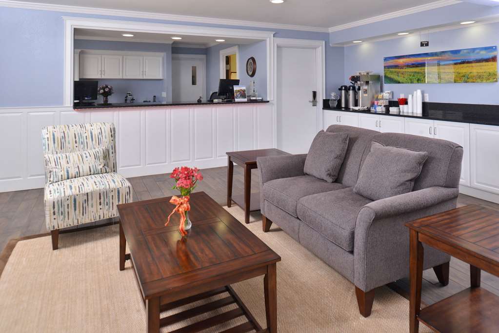 Americas Best Value Inn Birch Run - photo 5