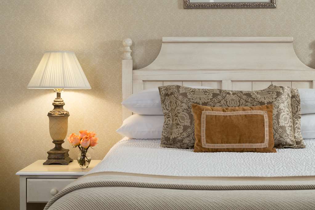 Linden Row Inn - photo 6