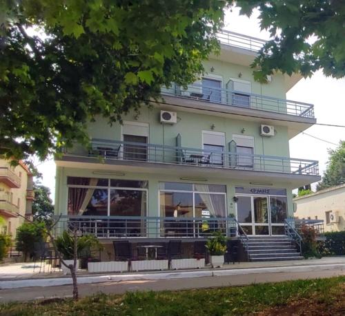 Ermis in Lamia, Greece