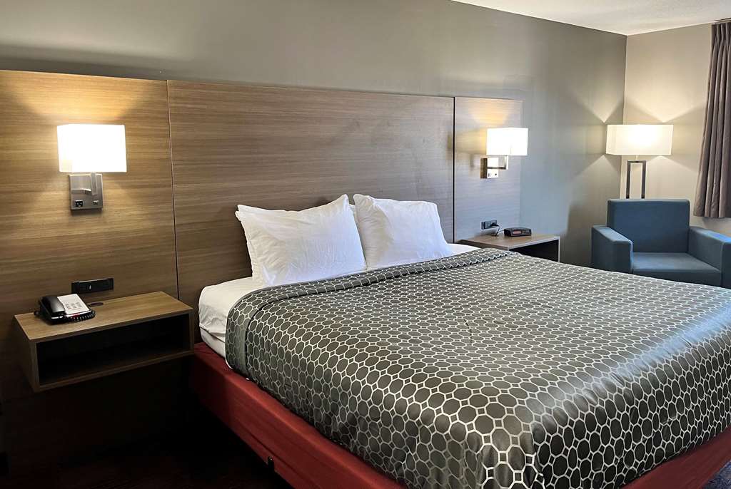 Baymont by Wyndham Anderson - photo 16